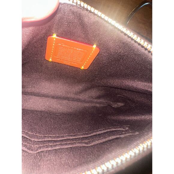 Coach X Disney Collaboration Minnie Mouse Wristlet Women’s EUC - Picture 9 of 9